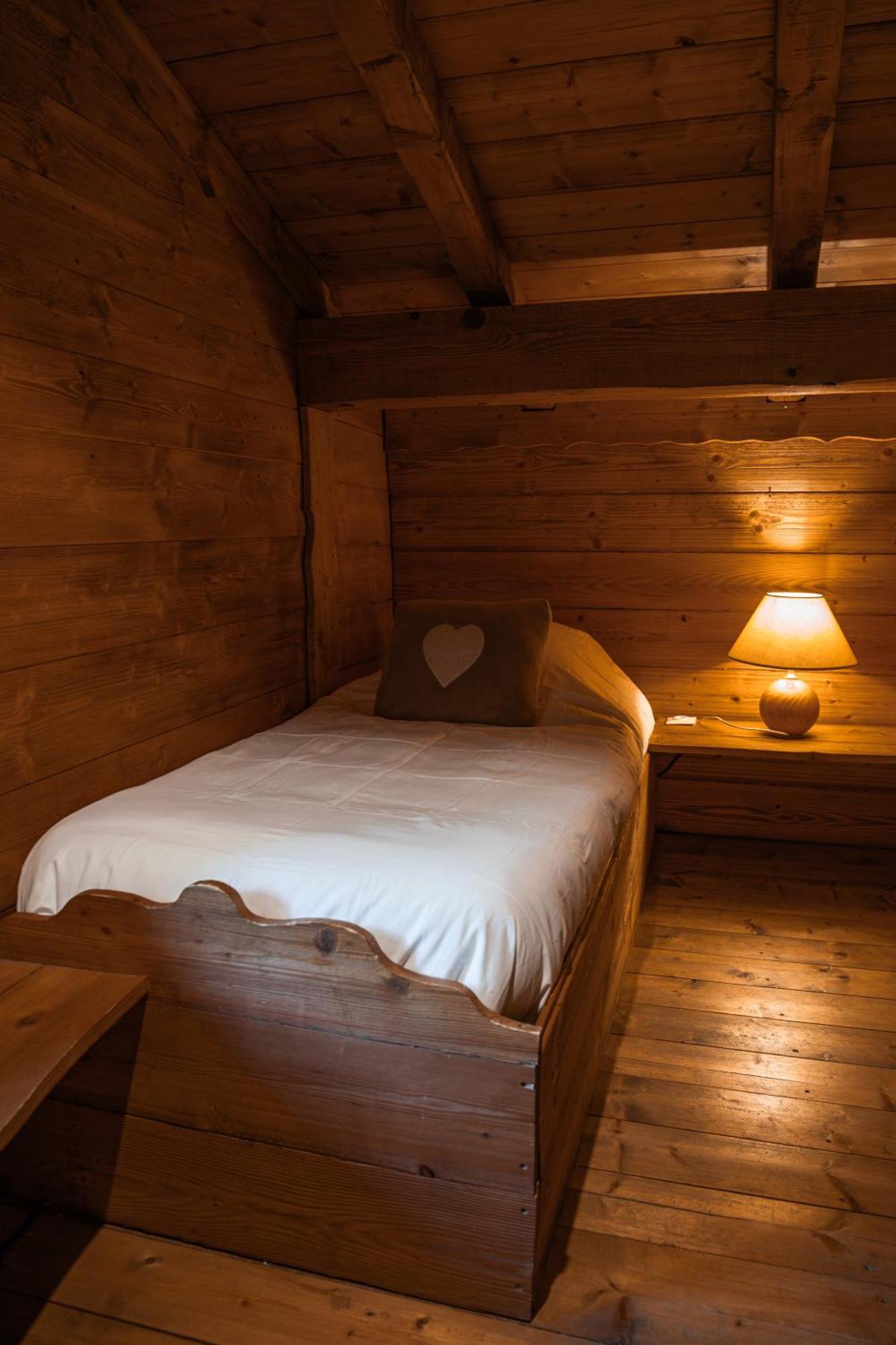 Chalet Les Greniers Du Mont Blanc